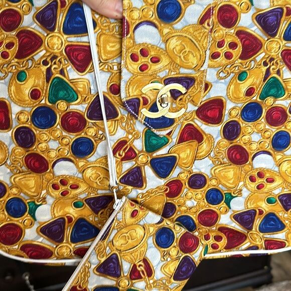 Chanel from the 80’s! - Picture 2 of 7